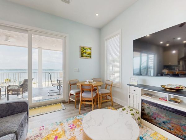 Navarre Beach Vacation Rental - Florida Family Beach House