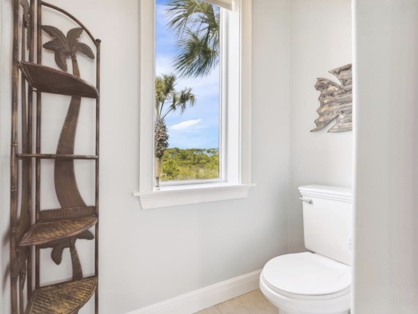 St. George Island Luxury Beach Villa Massive Pool 12 beds Sleeps 21
