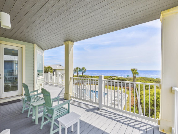 St. George Island Luxury Beach Villa Massive Pool 12 beds Sleeps 21
