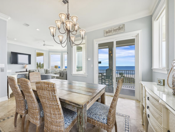 St. George Island Luxury Beach Villa Massive Pool 12 beds Sleeps 21