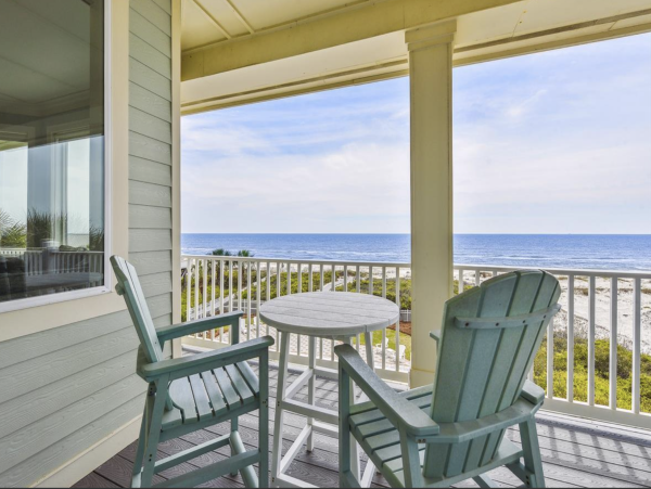 St. George Island Luxury Beach Villa Massive Pool 12 beds Sleeps 21
