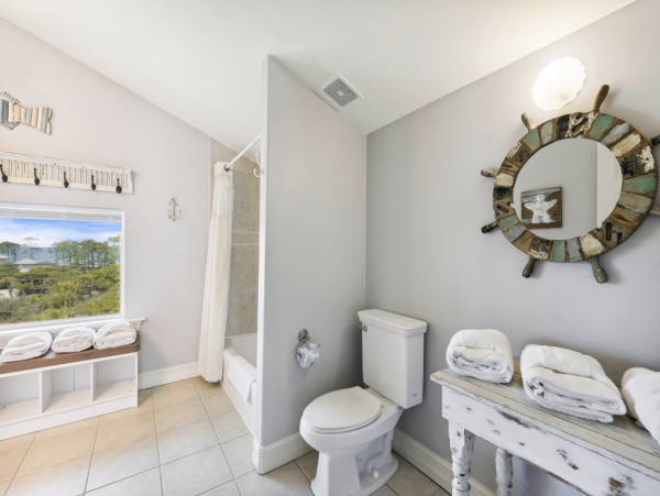 St. George Island Luxury Beach Villa Massive Pool 12 beds Sleeps 21