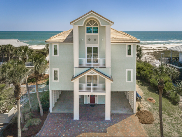 St. George Island Luxury Beach Villa Massive Pool 12 beds Sleeps 21