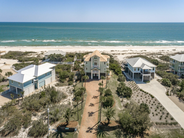 St. George Island Luxury Beach Villa Massive Pool 12 beds Sleeps 21