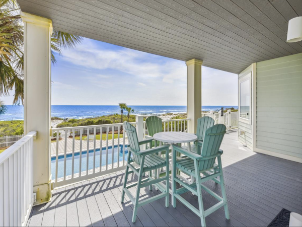 St. George Island Luxury Beach Villa Massive Pool 12 beds Sleeps 21