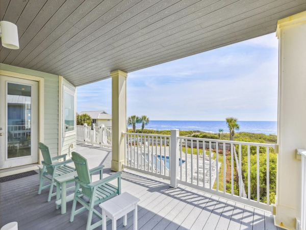 St. George Island Luxury Beach Villa Massive Pool 12 beds Sleeps 21