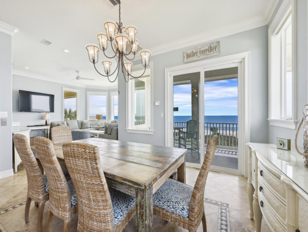 St. George Island Luxury Beach Villa Massive Pool 12 beds Sleeps 21
