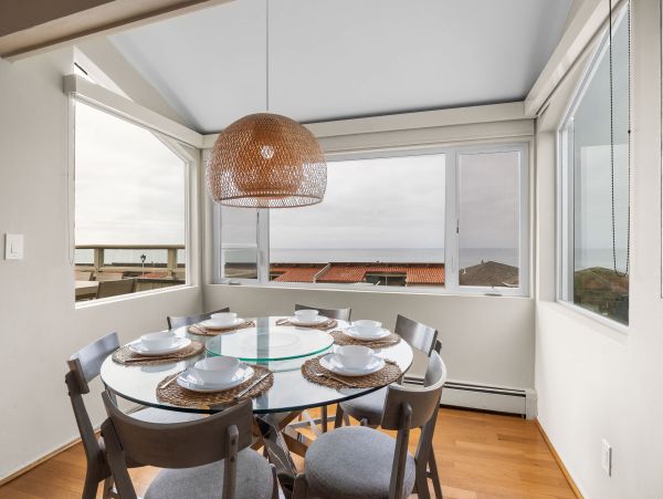 Coastal Family Retreat in Selva Beach - 4-Bedroom Home Near Manresa State Beach