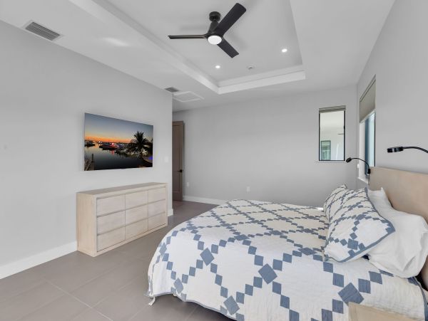 Luxurious Waterfront Retreat in Coco Plum - 5-Bedroom, Private Pool & Dock