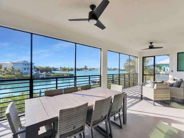 Luxurious Waterfront Retreat in Coco Plum - 5-Bedroom, Private Pool & Dock