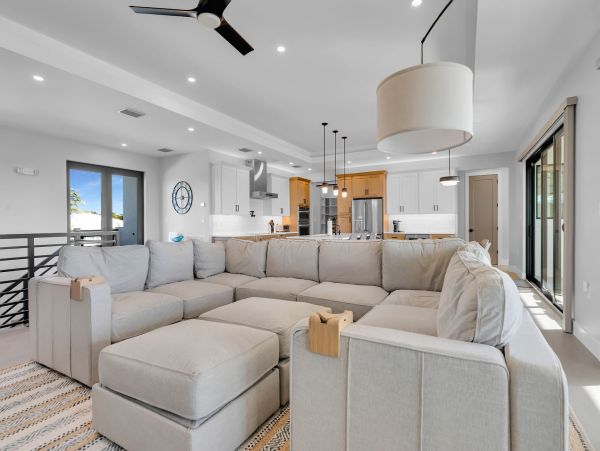 Luxurious Waterfront Retreat in Coco Plum - 5-Bedroom, Private Pool & Dock
