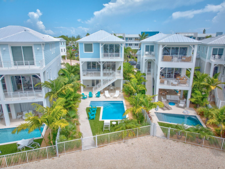 Luxury Oceanfront Vacation Rental in Marathon FL - 5-Bedroom Stunning Views