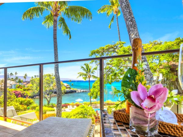 Luxurious Napili Getaway - Perfect for Families and Groups
