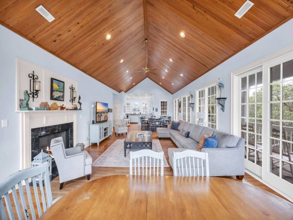 Luxury Beach Home in Debordieu Colony - 7-Brdrooms & Resort Amenities