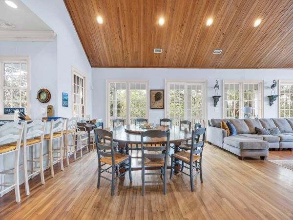 Luxury Beach Home in Debordieu Colony - 7-Brdrooms & Resort Amenities