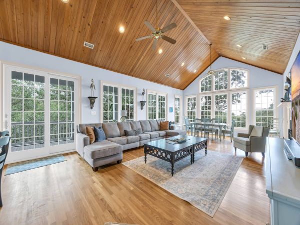 Luxury Beach Home in Debordieu Colony - 7-Brdrooms & Resort Amenities