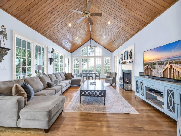 Luxury Beach Home in Debordieu Colony - 7-Brdrooms & Resort Amenities