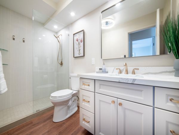 Luxurious Beachfront Condo with Stunning Ocean Views in Wailuku