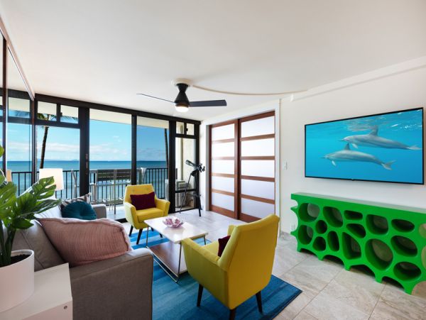 Luxurious Beachfront Condo with Stunning Views in Wailuku