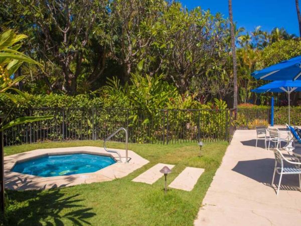 Maui Beachfront Vacation Rental - Wailea Oceanfront Condo