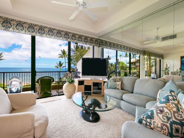 Maui Beachfront Vacation Rental - Wailea Oceanfront Condo
