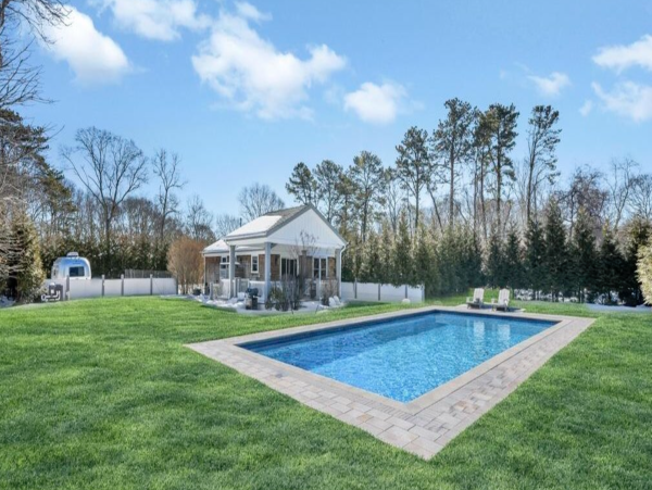 The Hamptons Lovely Pool Cottage NEW ARRIVAL