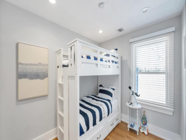 The Hamptons Lovely Pool Cottage NEW ARRIVAL