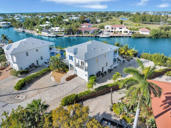 Luxury 5-Bedroom Vacation Rental in Marathon, FL - Private Pool & Dock