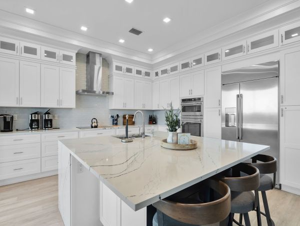 Luxury 5-Bedroom Vacation Rental in Marathon, FL - Private Pool & Dock