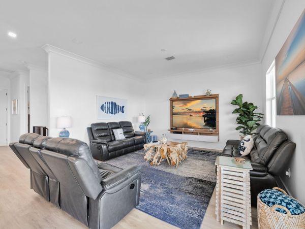 Luxury 5-Bedroom Vacation Rental in Marathon, FL - Private Pool & Dock