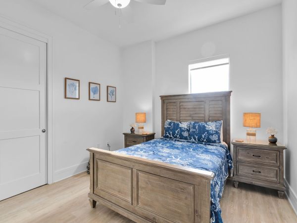 Luxury 5-Bedroom Vacation Rental in Marathon, FL - Private Pool & Dock
