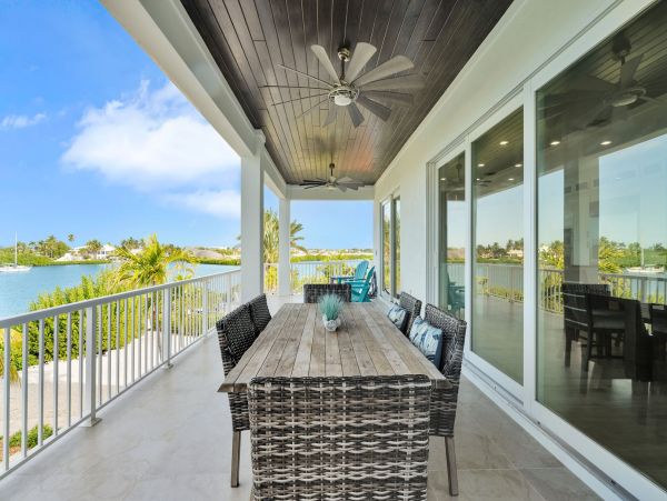 Luxury 5-Bedroom Vacation Rental in Marathon, FL - Private Pool & Dock
