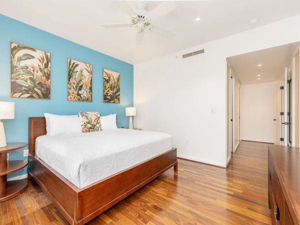 Luxury Bay Condo Oceanfront & Great Amenities