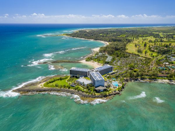 Luxury Bay Condo Oceanfront & Great Amenities