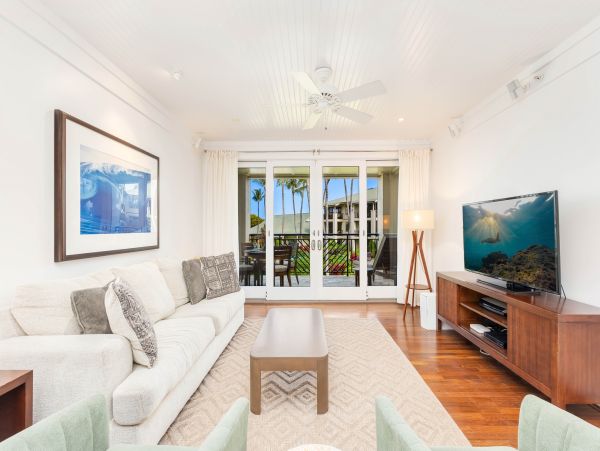 Luxury Bay Condo Oceanfront & Great Amenities