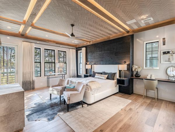 WaterColor Luxury Vacation Rental Pool Amenities Luxury- Main House & Guest Carriage House