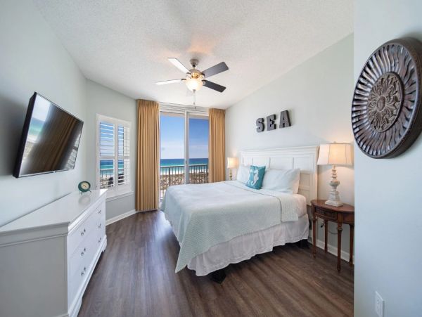 Navarre Beach Vacation Rental - Gulf Front Condo with Pool & Beach Service