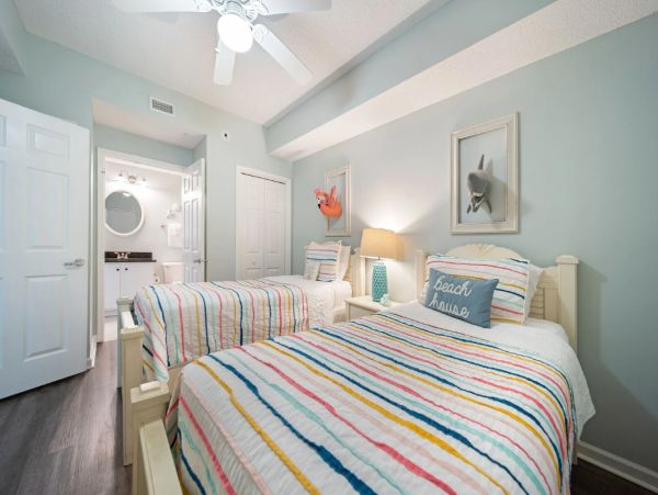 Navarre Beach Vacation Rental - Gulf Front Condo with Pool & Beach Service
