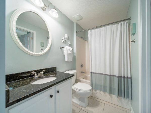 Navarre Beach Vacation Rental - Gulf Front Condo with Pool & Beach Service