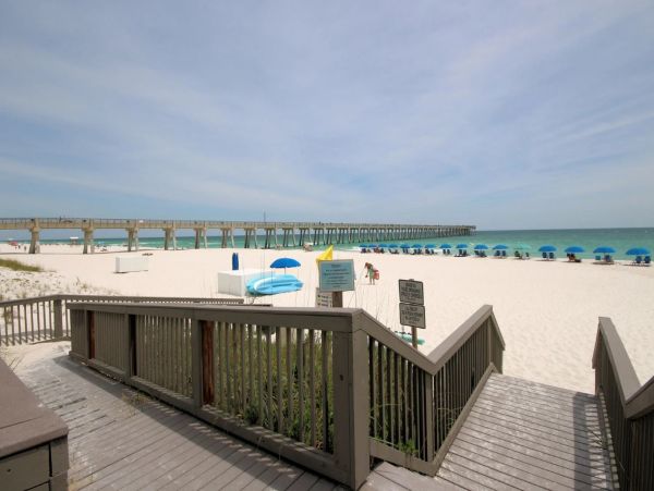 Navarre Beach Vacation Rental - Gulf Front Condo with Pool & Beach Service
