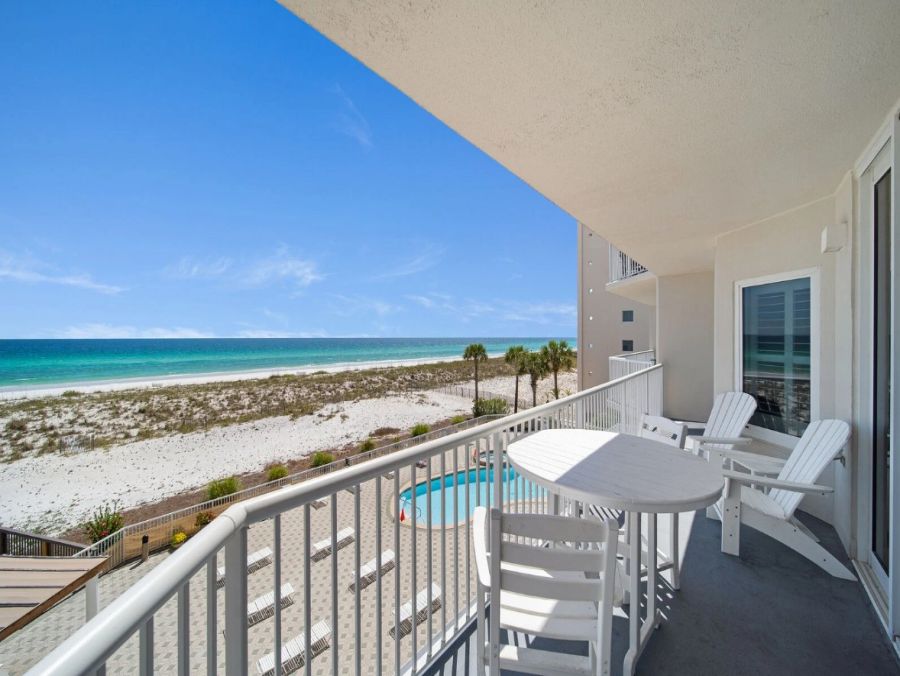Navarre Beach Vacation Rental - Gulf Front Condo with Pool & Beach Service