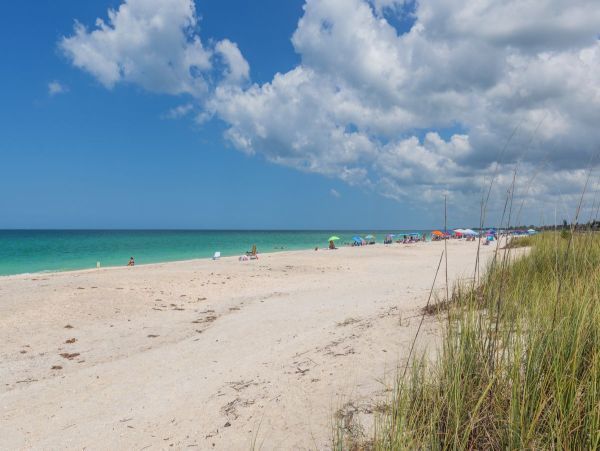 Luxurious Casey Key Vacation Rental - Beachfront Home 6-Bedroom