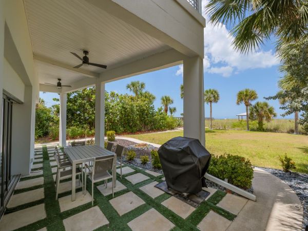 Luxurious Casey Key Vacation Rental - Beachfront Home 6-Bedroom