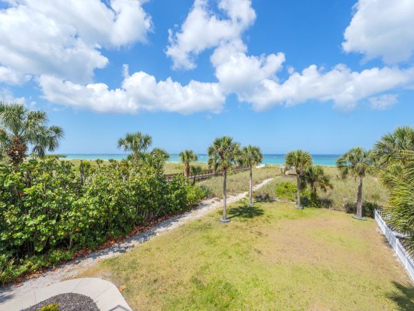 Luxurious Casey Key Vacation Rental - Beachfront Home 6-Bedroom