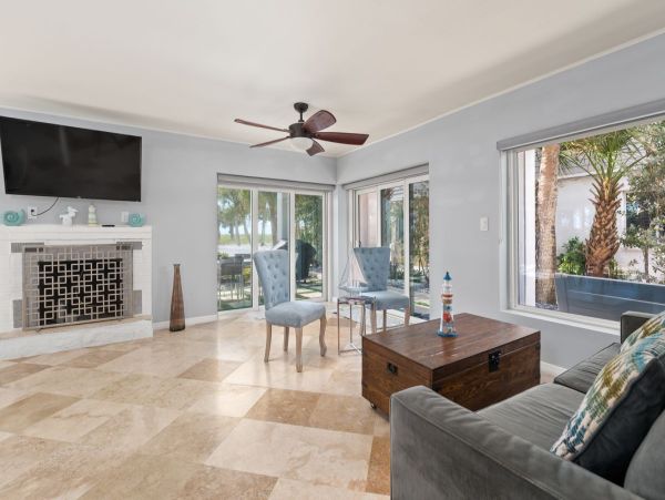 Luxurious Casey Key Vacation Rental - Beachfront Home 6-Bedroom