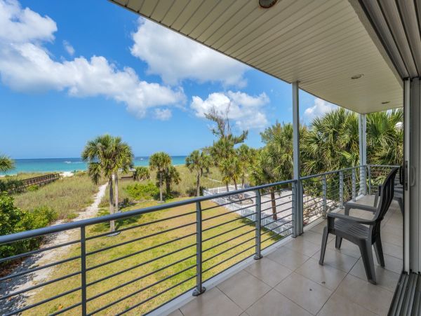 Luxurious Casey Key Vacation Rental - Beachfront Home 6-Bedroom