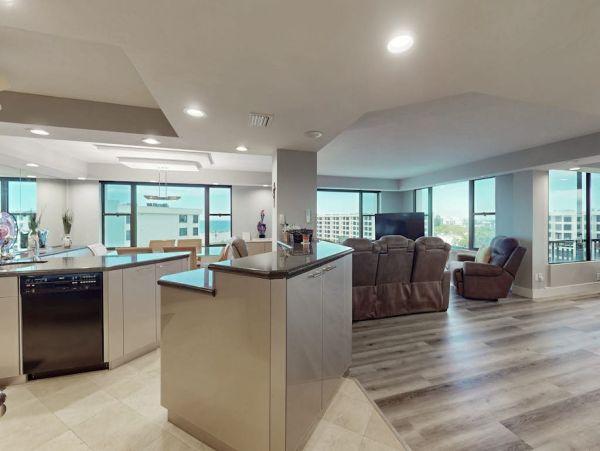 Siesta Key Beachfront Condo Rental - Luxury Penthouse with Panoramic Views
