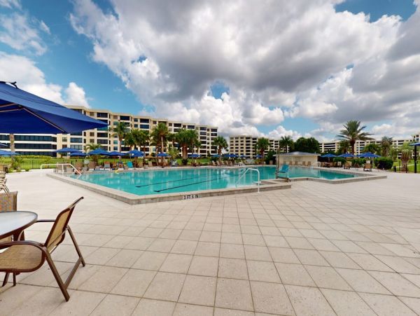 Siesta Key Beachfront Condo Rental - Luxury Penthouse with Panoramic Views