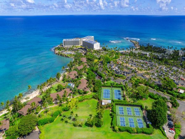 Oahu Three Bedroom Rental Pool Views Ocean, Beach