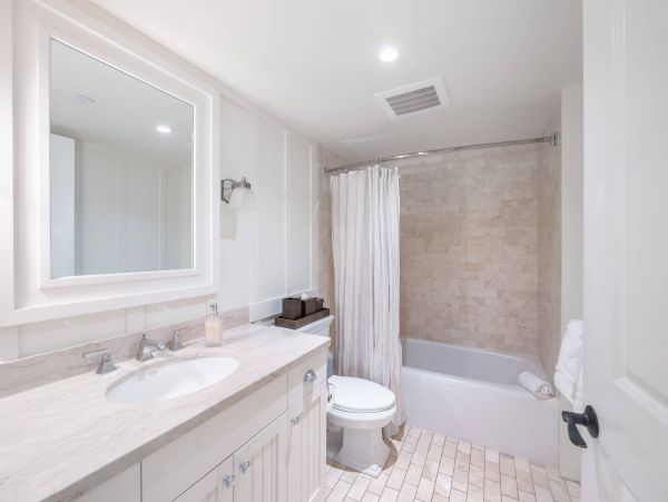 Oceanfront Villa  – Luxury North Shore Hawaii Vacation Rental